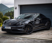 Porsche Taycan S, 1. Majiteľ, Slovenské, Bicolor interiér, Sport Chrono Packet, DPH