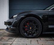 Porsche Taycan S, 1. Majiteľ, Slovenské, Bicolor interiér, Sport Chrono Packet, DPH