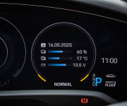 Porsche Taycan S, 1. Majiteľ, Slovenské, Bicolor interiér, Sport Chrono Packet, DPH