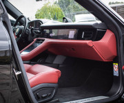 Porsche Taycan S, 1. Majiteľ, Slovenské, Bicolor interiér, Sport Chrono Packet, DPH