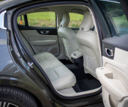 Volvo S60 B5 Inscription 4x4 A/T, 184kW, Slovenské
