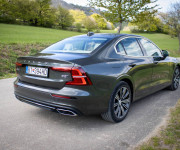 Volvo S60 B5 Inscription 4x4 A/T, 184kW, Slovenské