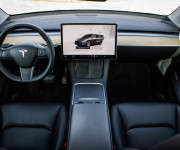 Tesla Model Y Long Range Nelakované, Ryzen, vyhrievaný volant, stierače, DPH