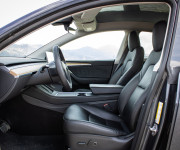 Tesla Model Y Long Range Nelakované, Ryzen, vyhrievaný volant, stierače, DPH