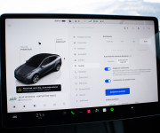 Tesla Model Y Long Range Nelakované, Ryzen, vyhrievaný volant, stierače, DPH