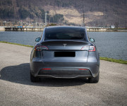 Tesla Model Y Long Range Nelakované, Ryzen, vyhrievaný volant, stierače, DPH