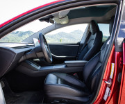 Tesla Model 3 Highland Long Range 93%SOH, Ultra red metalíza, fólie, odpočet