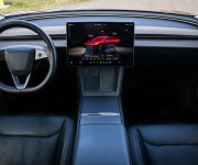 Tesla Model 3 Highland Long Range 93%SOH, Ultra red metalíza, fólie, odpočet