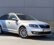 Škoda Octavia Combi 2.0 TDI 4x4 DSG Ambiente