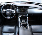 Jaguar XF Sportbrake 2.0D I4 180k Portfolio RWD Auto
