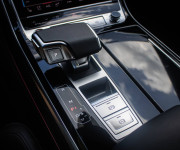 Audi S8 4.0 TFSI V8 BLACK, Carbon, Keramické brzdy, B&O Sound, HD LED, Nočné videnie
