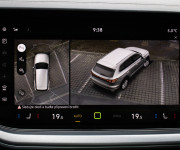 Volkswagen Touareg 3.0 V6 TDI 210kW, Masáž, Webasto, HUD, nočné videnie, softclose, ťažné