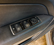 Mercedes-Benz E trieda Kabriolet 250 CGI Blue 5st. Automat Benzín