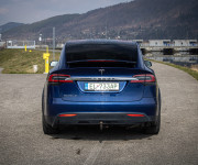 Tesla Model X 75D Free Supercharging SC01, 6 miestna, Ťažné, TOP konfigurácia