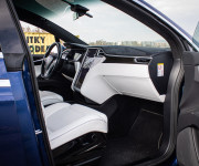 Tesla Model X 75D Free Supercharging SC01, 6 miestna, Ťažné, TOP konfigurácia