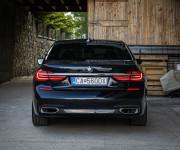 BMW Rad 7 740d xDrive MPacket, Slovenské, natáčacia náprava, masáž, display key, TOP STAV!