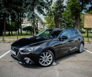 Mazda 3 2.0 Skyactiv -G165 Revolution