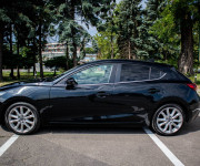 Mazda 3 2.0 Skyactiv -G165 Revolution