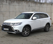 Mitsubishi Outlander 2.2 DI-D Intense+