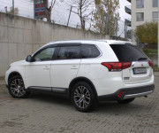Mitsubishi Outlander 2.2 DI-D Intense+