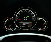 Volkswagen Beetle 2.5iL, 5valec, DSG, 2dv., 4M