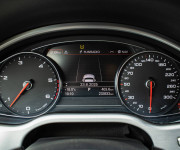 Audi A8 3.0 TDI V6 DPF quattro tiptronic
