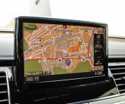 Audi A8 3.0 TDI V6 DPF quattro tiptronic