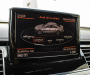 Audi A8 3.0 TDI V6 DPF quattro tiptronic