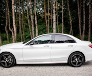Mercedes-Benz C trieda Sedan 400 4matic 9G