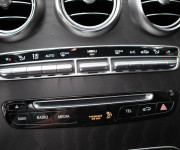 Mercedes-Benz C trieda Sedan 400 4matic 9G
