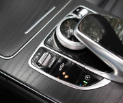 Mercedes-Benz C trieda Sedan 400 4matic 9G