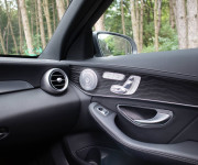 Mercedes-Benz C trieda Sedan 400 4matic 9G