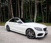Mercedes-Benz C trieda Sedan 400 4matic 9G