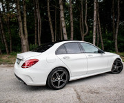 Mercedes-Benz C trieda Sedan 400 4matic 9G