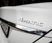 Mercedes-Benz C trieda Sedan 400 4matic 9G