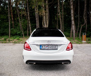Mercedes-Benz C trieda Sedan 400 4matic 9G