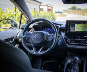 Toyota Corolla Combi TS 1.8 Hybrid e-CVT Comfort Tech Style Happy Edition