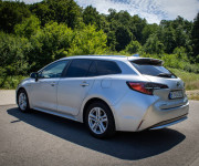Toyota Corolla Combi TS 1.8 Hybrid e-CVT Comfort Tech Style Happy Edition