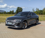Audi E-tron 55 quattro S line