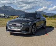 Audi E-tron 55 quattro S line