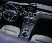 C 250d 4Matic, AMG, Pano, HUD, Webasto, Burmester, kamera, ambient