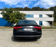 Audi A8 Long 3.0 TDI V6 clean diesel quattro tiptronic 8-st.