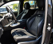 Mercedes-Benz GLS 63S 7m, Akrapovič, Fólia, Keramické brzdy, Soft Close, Masáž