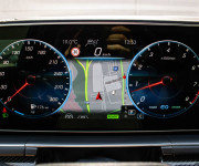 Mercedes-Benz GLS 63S 7m, Akrapovič, Fólia, Keramické brzdy, Soft Close, Masáž