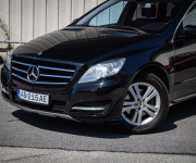R 350 CDI 4Matic 7 miestne, vzduch, kamera, po rozvodoch, Strešné okno, DPH
