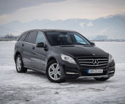 350 CDI 4Matic 7 miestne, vzduch, kamera, po rozvodoch, Strešné okno, DPH