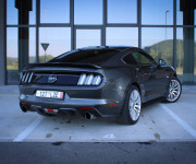 Ford Mustang 5.0 GT V8, EU verzia / Nebúraný