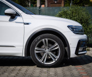 Volkswagen Tiguan 2.0 TDI 110kW R-line, Panoráma, Full Led, Virtual cockpit, ACC, Ťažné