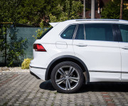 Volkswagen Tiguan 2.0 TDI 110kW R-line, Panoráma, Full Led, Virtual cockpit, ACC, Ťažné
