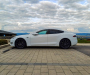 Tesla Model S 75D 4x4 386kW, Premium Konektivita, Panoráma, Autopilot